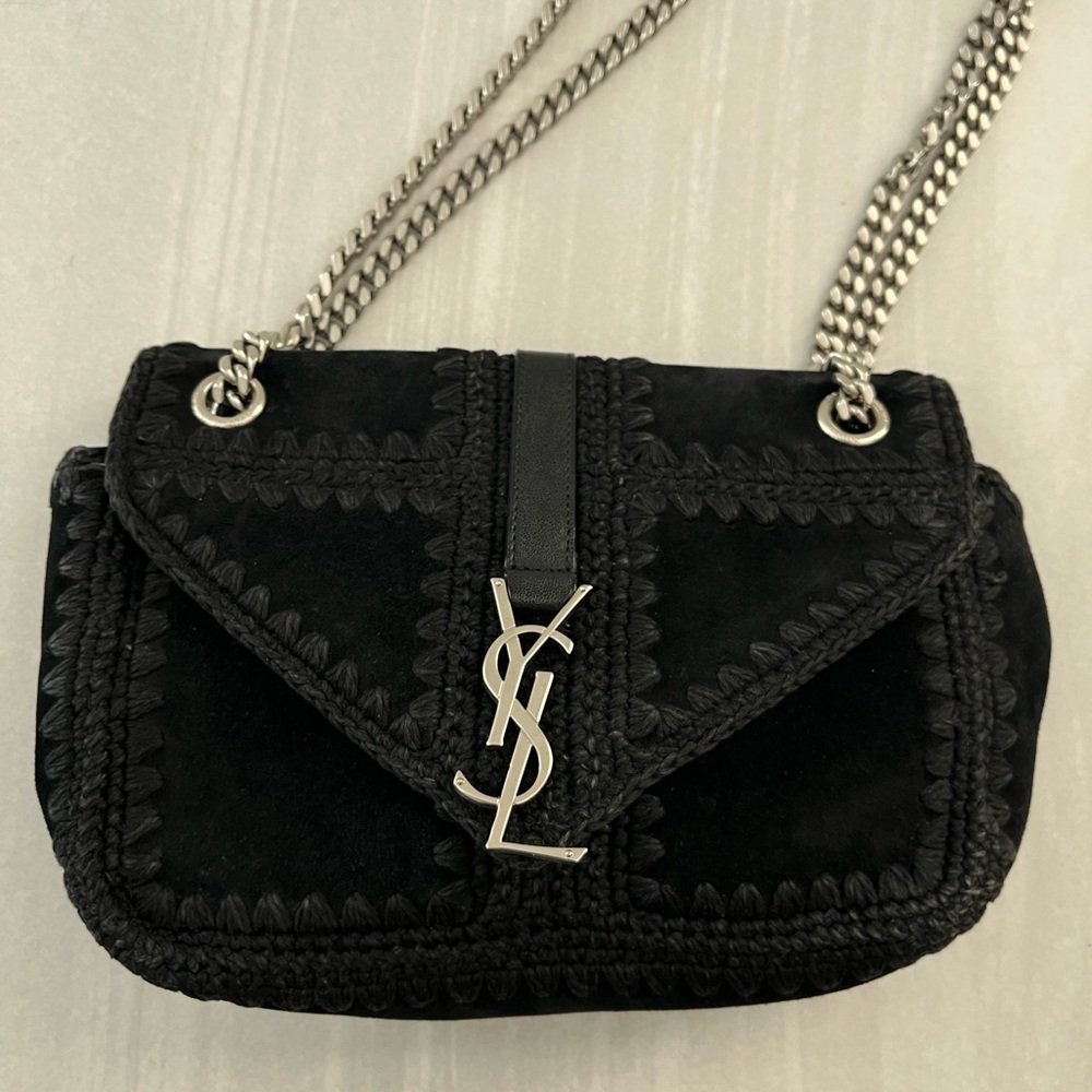 Yves Saint Laurent Black Quilted Shoulder Bag - Picture 7 of 11